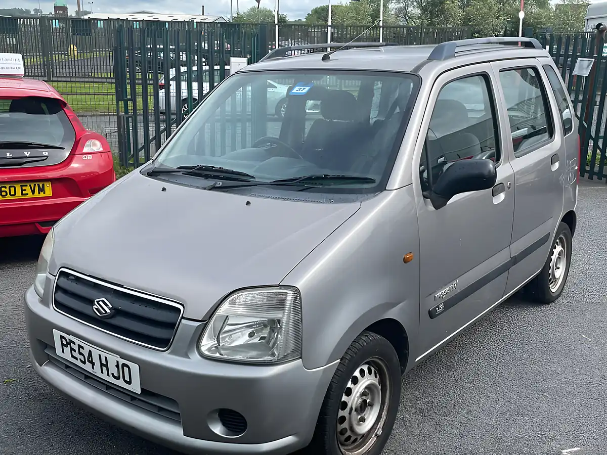 Used 2004 Suzuki Wagon R Gl (r+) Silver - Interior and Exterior details 3