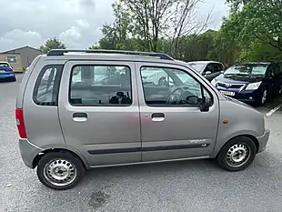 Used 2004 Suzuki Wagon R Gl (r+) Silver - Interior and Exterior details 8
