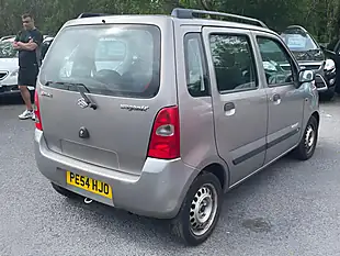 Used 2004 Suzuki Wagon R Gl (r+) Silver - Interior and Exterior details 9