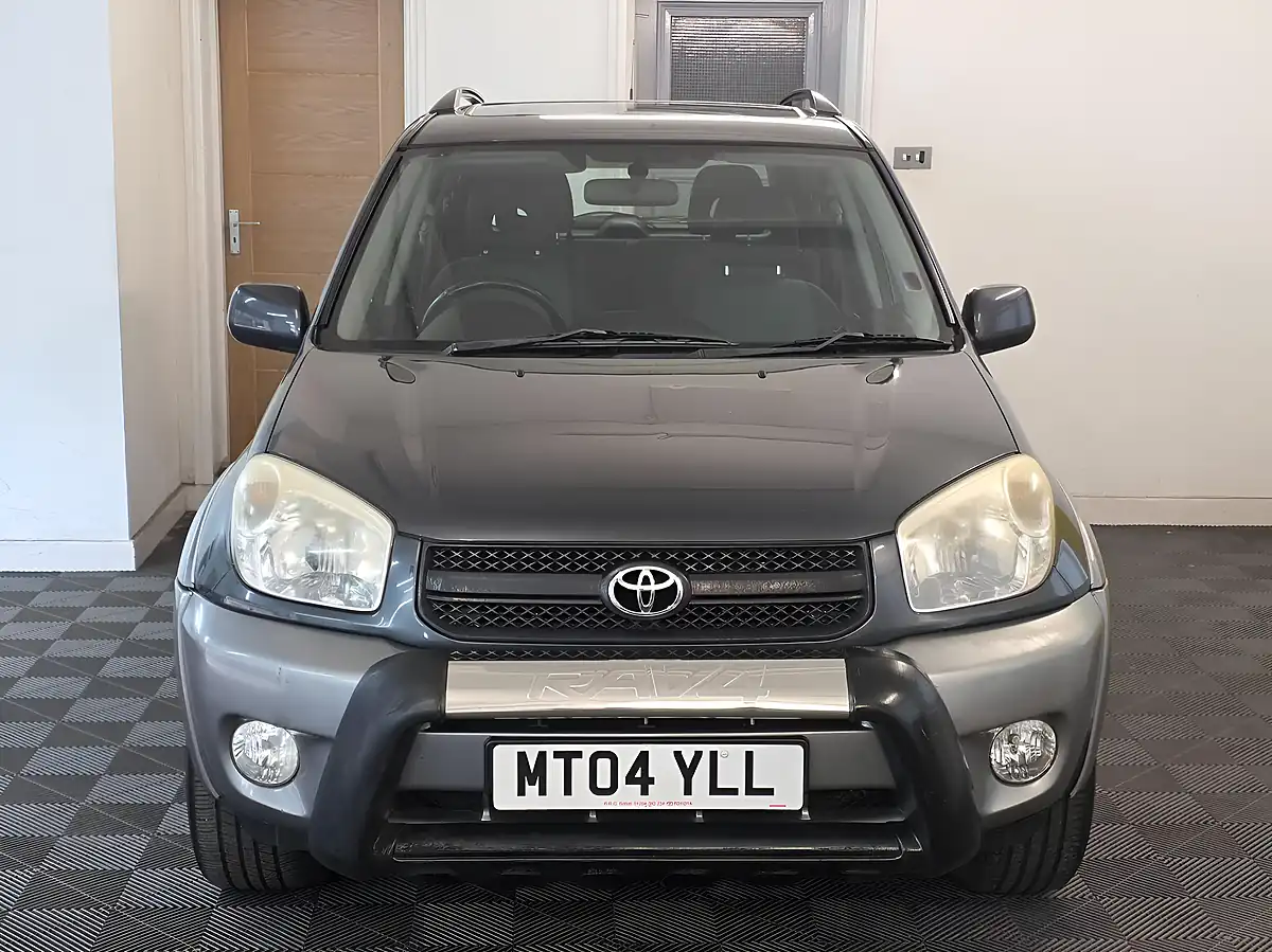 Used 2004 Toyota RAV4 XT3 Grey - Interior and Exterior details 2