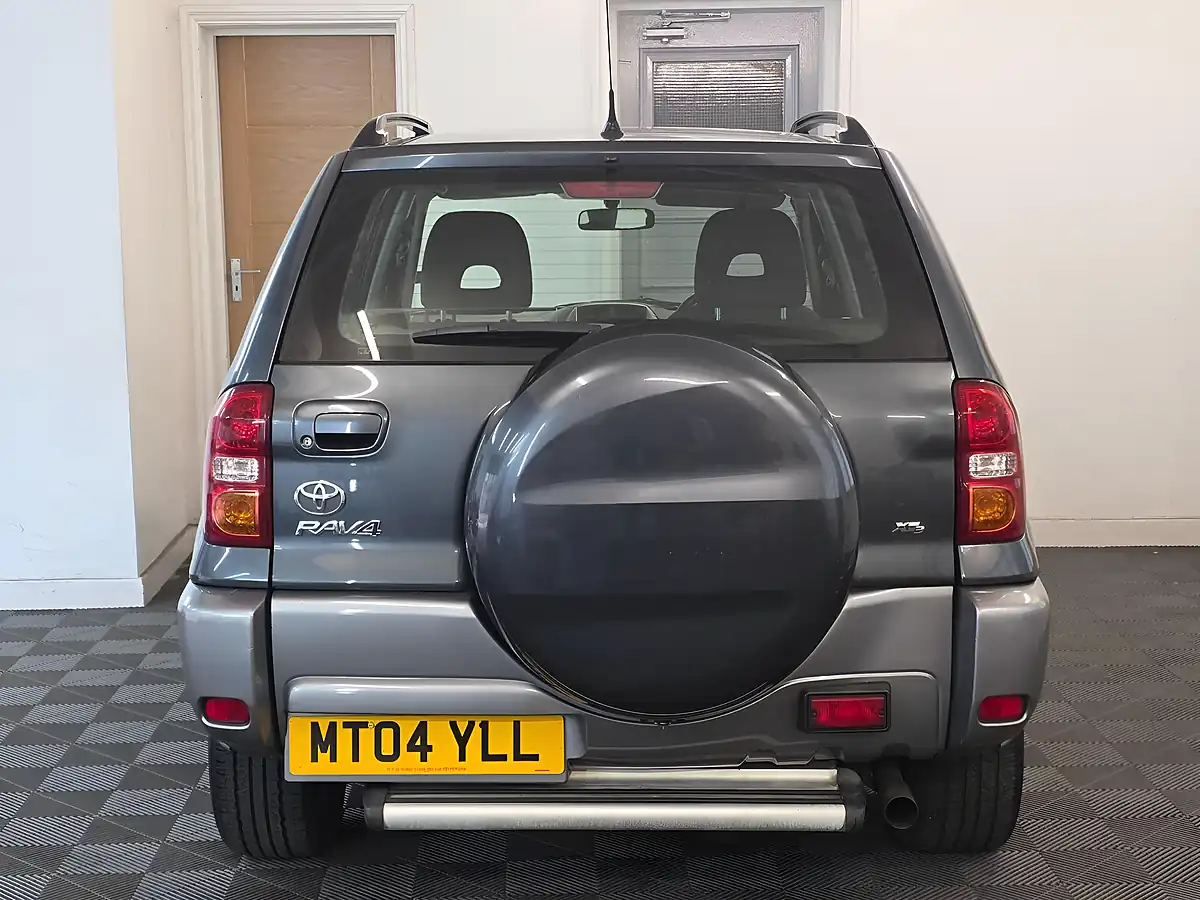 Used 2004 Toyota RAV4 XT3 Grey - Interior and Exterior details 5