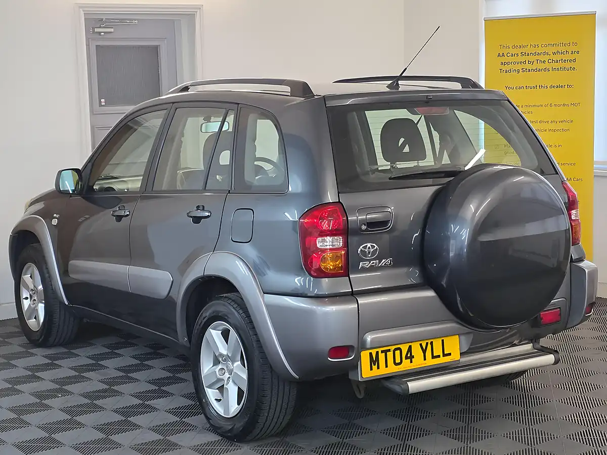 Used 2004 Toyota RAV4 XT3 Grey - Interior and Exterior details 6