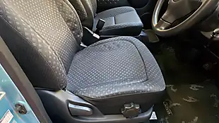 Used 2004 Toyota Yaris Verso Mobility Access Auto Lift Chair Green - Interior and Exterior details 7