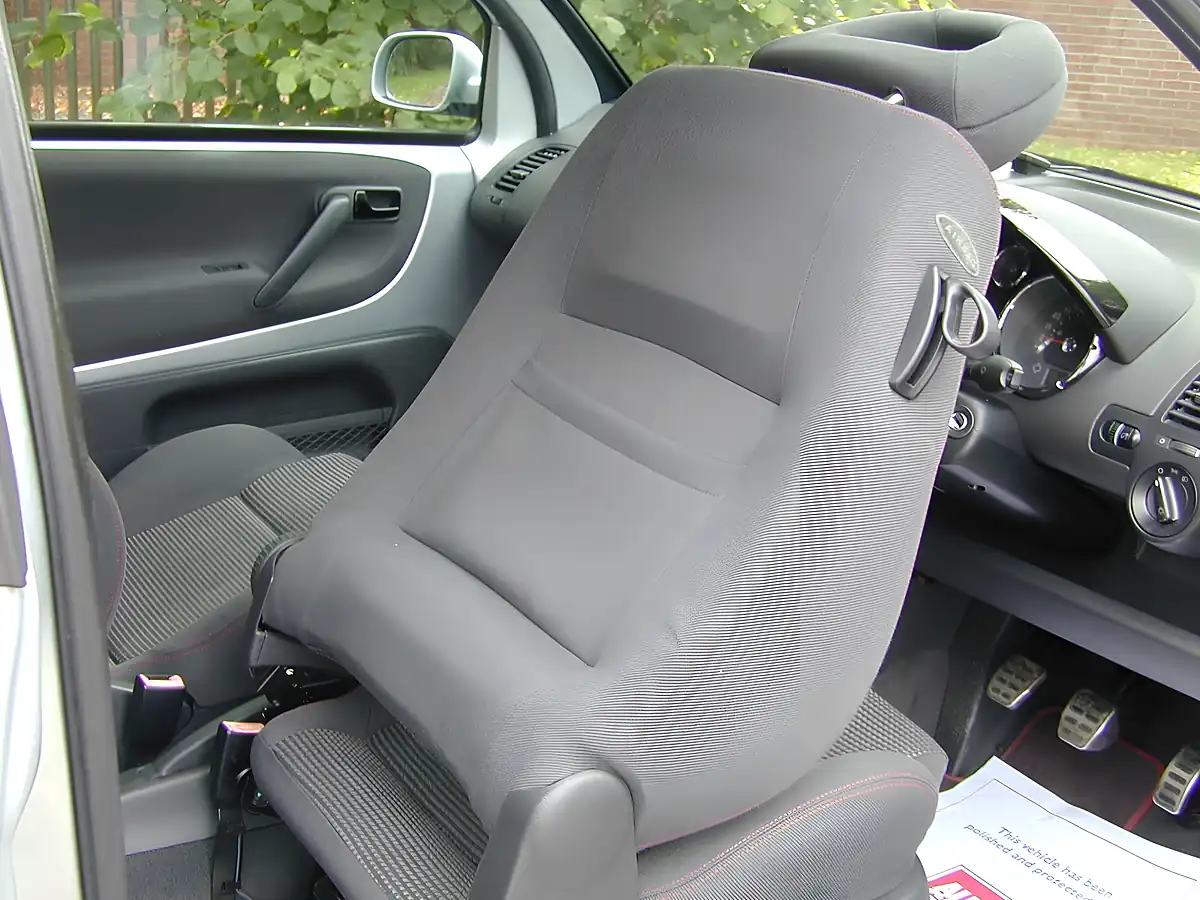 Used 2004 Volkswagen Lupo Mk 1 Silver - Interior and Exterior details 15