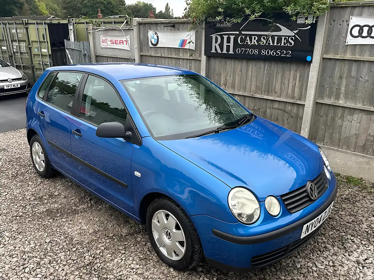 Used 2004 Volkswagen Polo Twist Blue - Interior and Exterior details 2