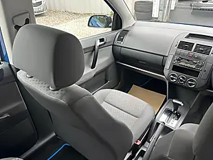 Used 2004 Volkswagen Polo Twist Blue - Interior and Exterior details 3