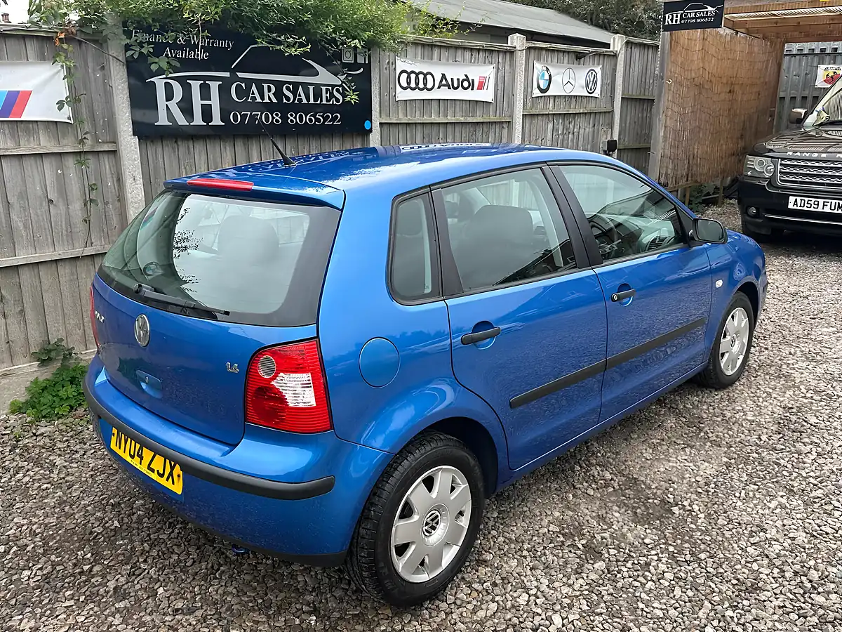 Used 2004 Volkswagen Polo Twist Blue - Interior and Exterior details 9