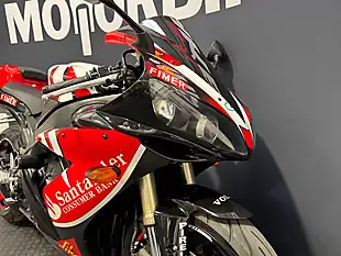 Used 2004 Yamaha R1 - Interior and Exterior details 7