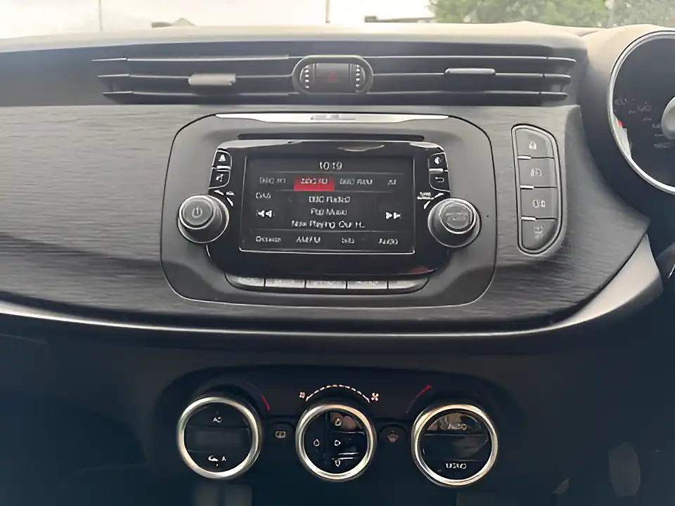 Used 2005 Alfa Romeo Giulietta Super Blue - Interior and Exterior details 8