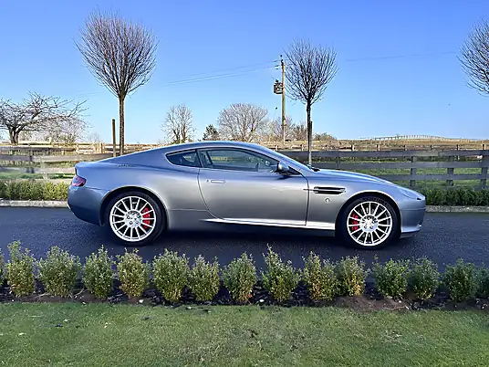 2005 Aston Martin DB9 V12