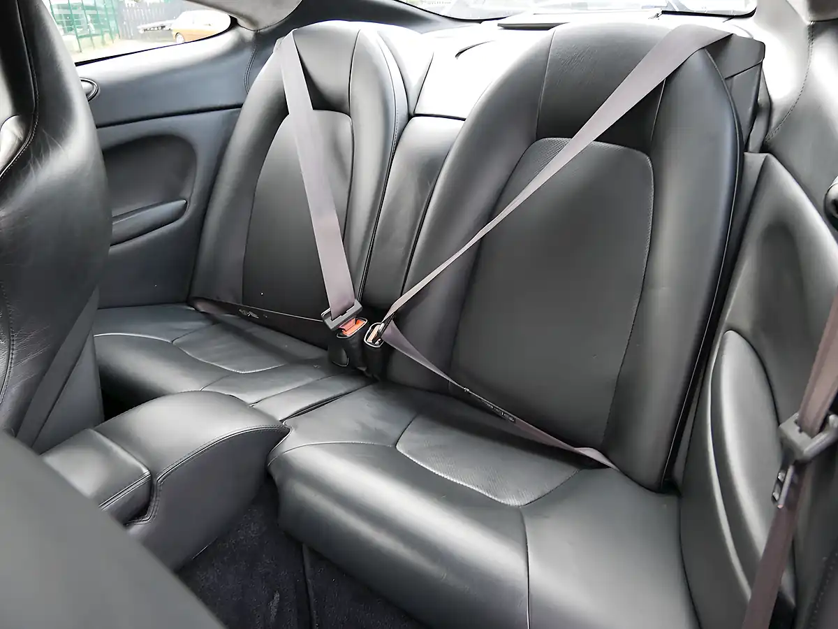 Used 2005 Aston Martin Vanquish S Titanium Silver - Interior and Exterior details 16