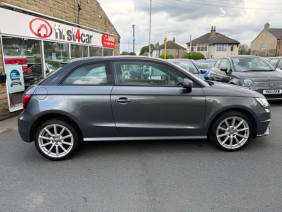 Used 2005 Audi A1 S Line Daytona Grey - Interior and Exterior details 6