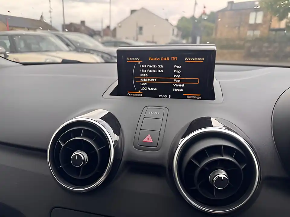 Used 2005 Audi A1 Sport Black - Interior and Exterior details 13