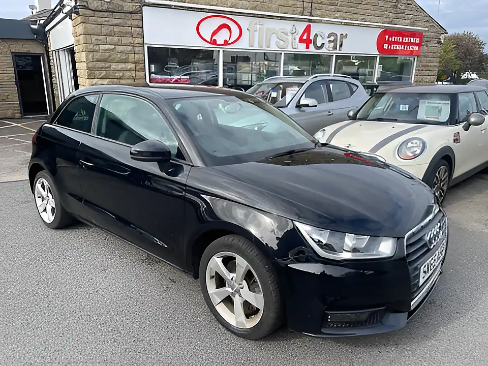 Used 2005 Audi A1 Sport Black - Front View