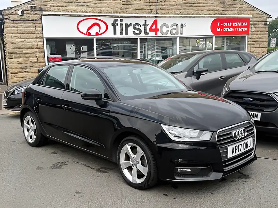 Used 2005 Audi A1 Sportback Sport Black - Front View