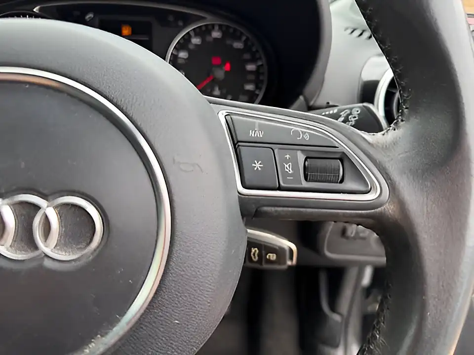 Used 2005 Audi A1 Sportback Sport Black - Interior and Exterior details 11
