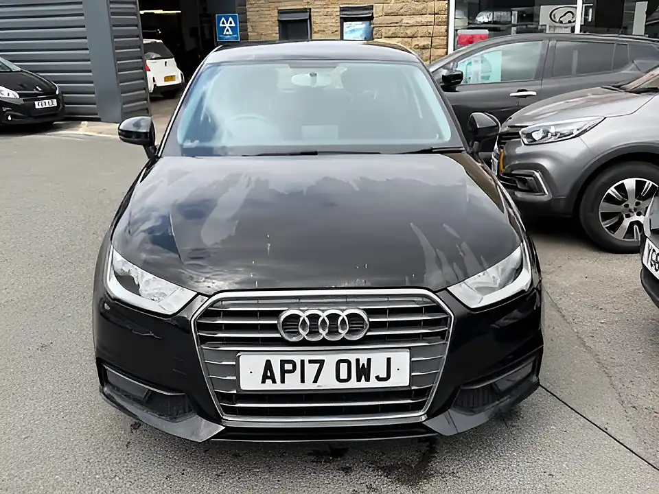 Used 2005 Audi A1 Sportback Sport Black - Interior and Exterior details 2