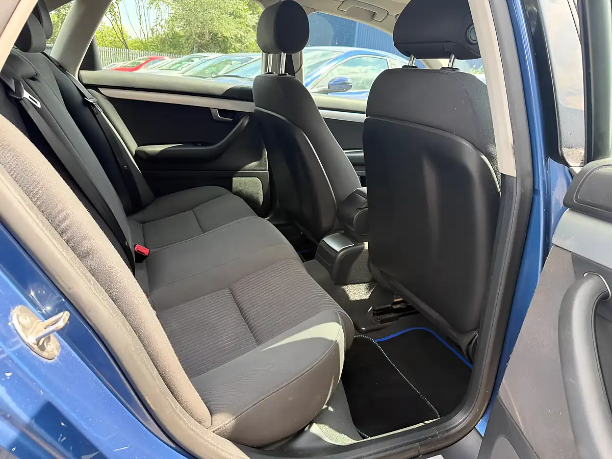 Used 2005 Audi A4 Se Blue - Interior and Exterior details 13