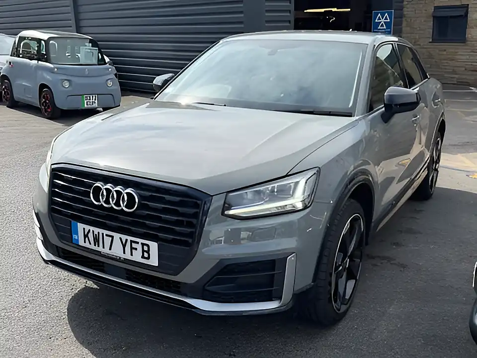 Used 2005 Audi Q2 S Line Edition 1 Grey - Interior and Exterior details 3