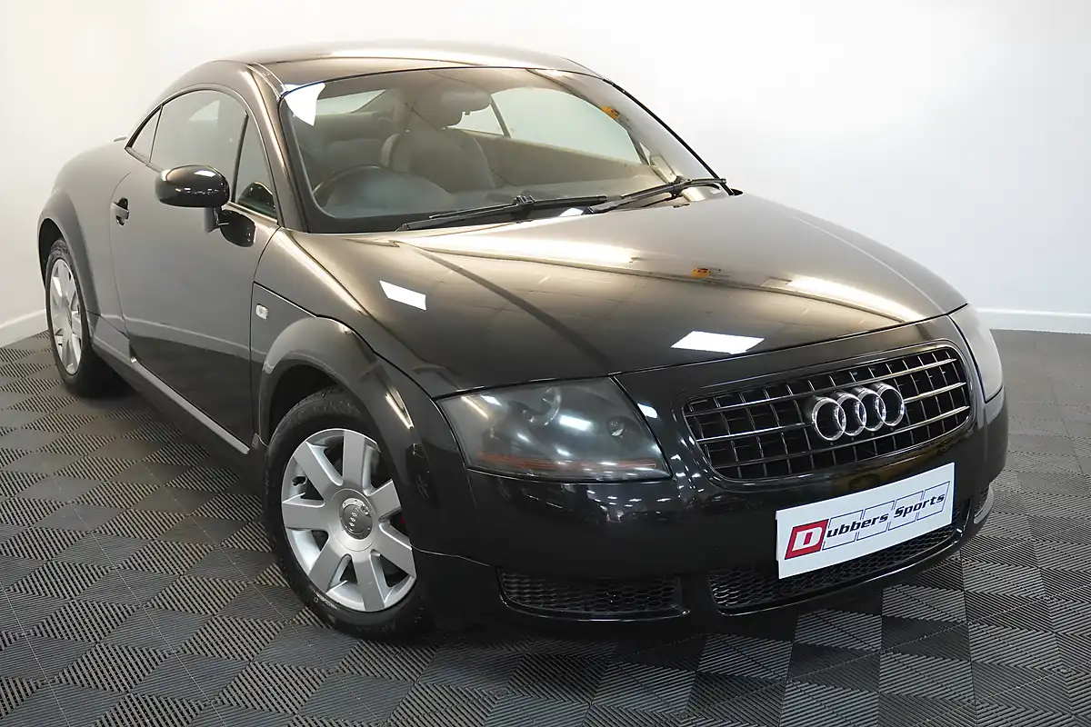 Used 2005 Audi Tt Coupe Black - Interior and Exterior details 8