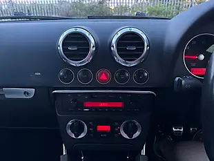 Used 2005 Audi Tt Coupe Blue - Interior and Exterior details 13