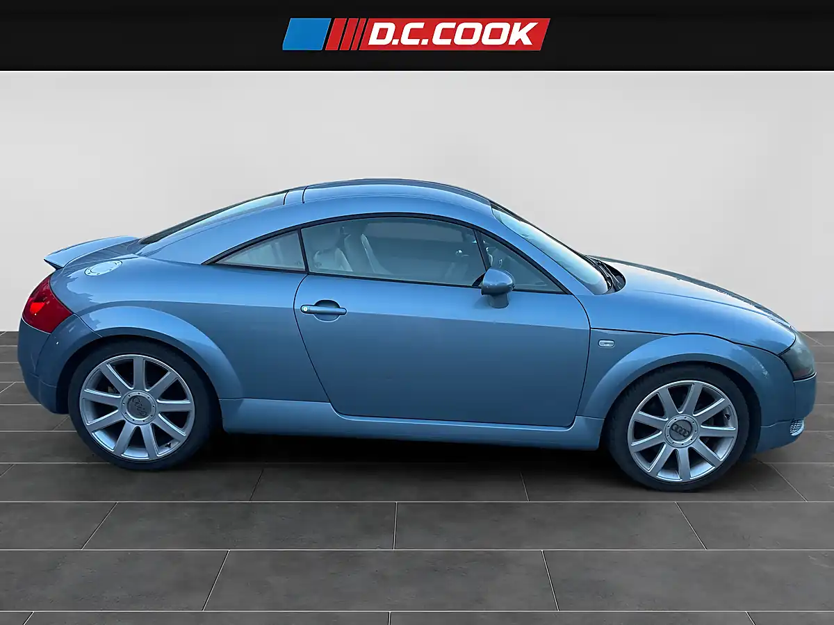 Used 2005 Audi Tt Coupe Blue - Interior and Exterior details 6