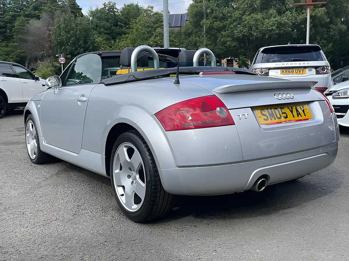 Used 2005 Audi Tt Roadster Silver - Interior and Exterior details 10