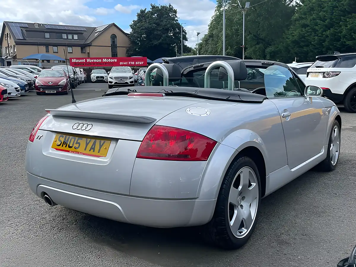Used 2005 Audi Tt Roadster Silver - Interior and Exterior details 11