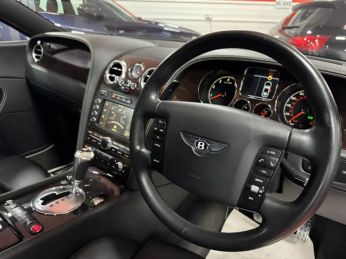 Used 2005 Bentley Continental GT Silver - Interior and Exterior details 13
