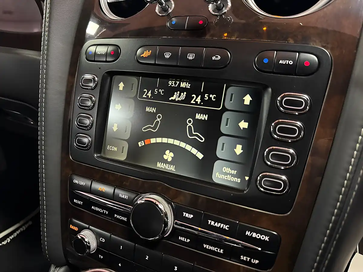 Used 2005 Bentley Continental GT Silver - Interior and Exterior details 18