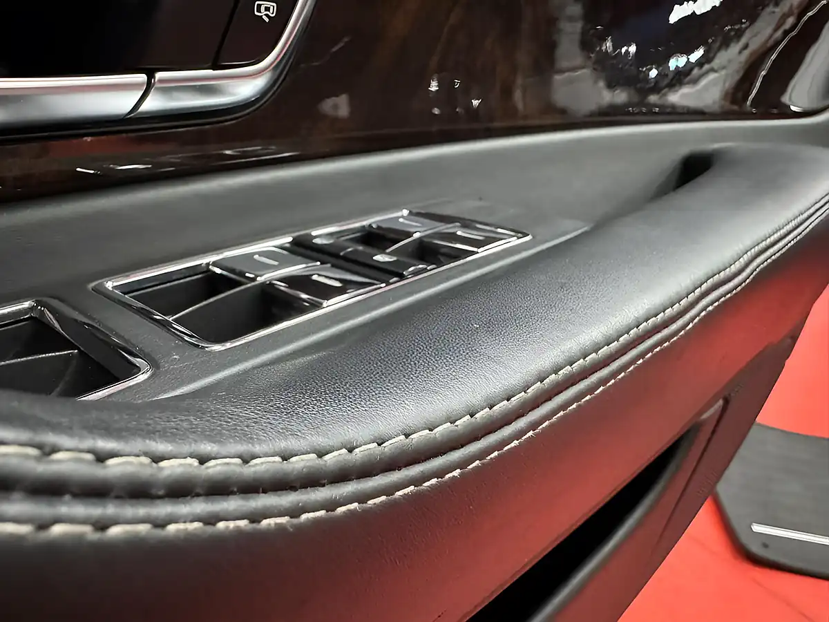 Used 2005 Bentley Continental GT Silver - Interior and Exterior details 19