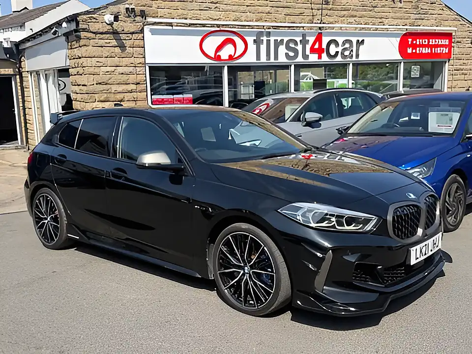 Used 2005 BMW 1 Series M135i Black Sapphire - Interior and Exterior details 3