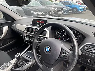 Used 2005 BMW 1 Series Se Business White - Interior and Exterior details 10