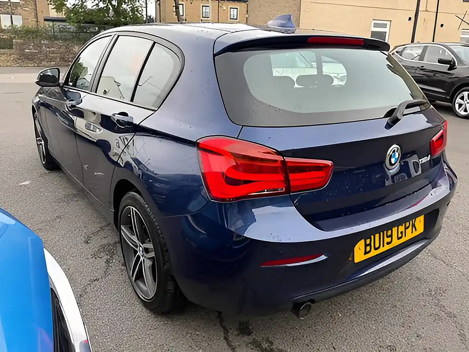 Used 2005 BMW 1 Series Sport Mediterranean Blue - Interior and Exterior details 6