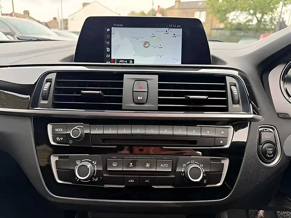 Used 2005 BMW 1 Series Sport Mediterranean Blue - Interior and Exterior details 8