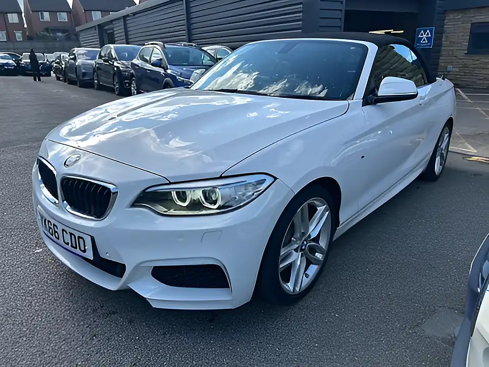 Used 2005 BMW 2 Series M Sport White - Interior and Exterior details 6