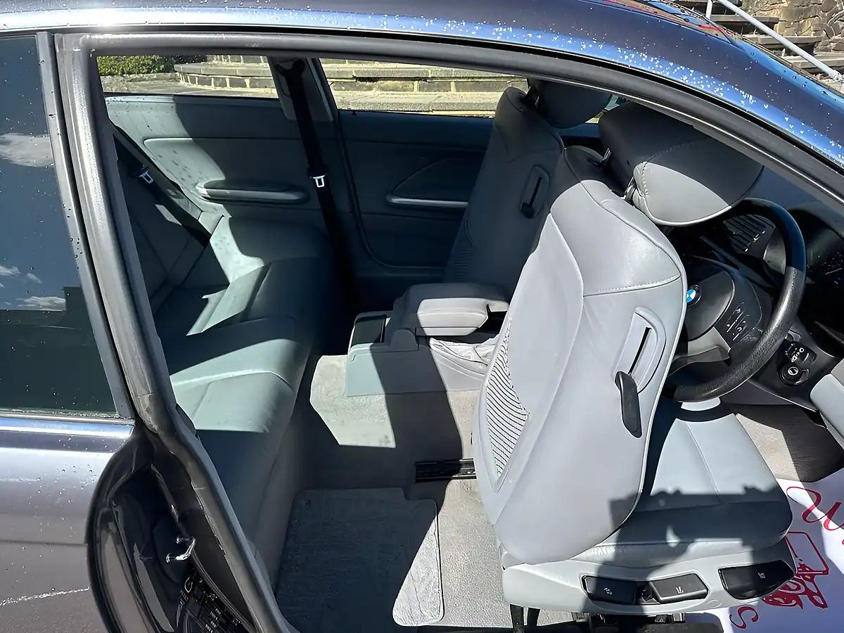 Used 2005 BMW 3 Series Se Grey - Interior and Exterior details 17