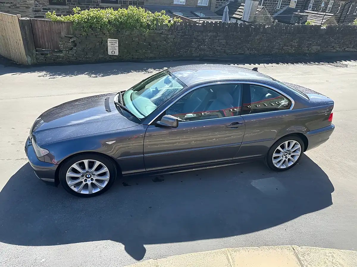 Used 2005 BMW 3 Series Se Grey - Interior and Exterior details 5