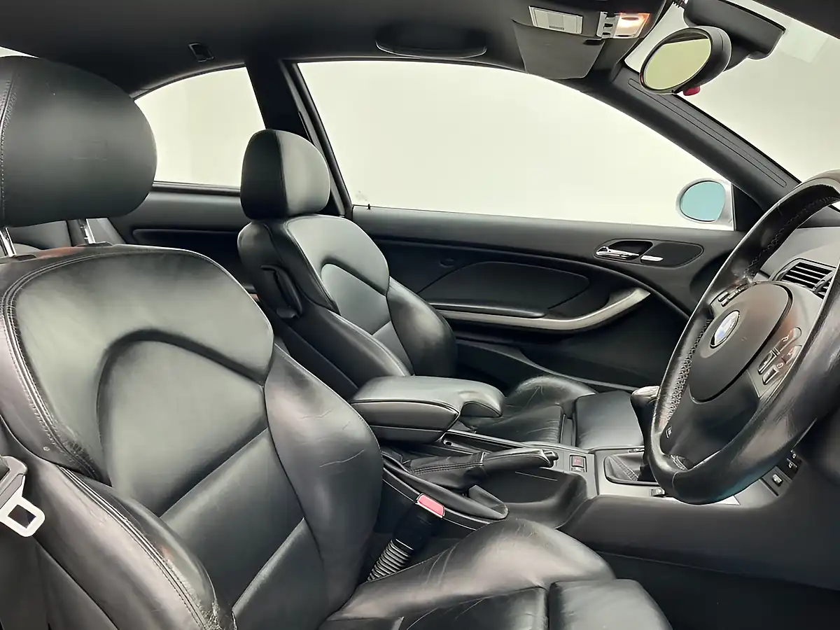 Used 2005 BMW M3 Coupe Silver - Interior and Exterior details 16