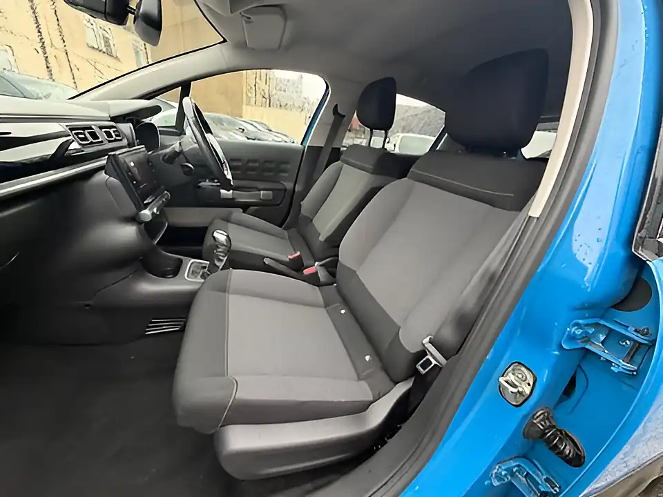 Used 2005 Citroen C3 Flair Cobalt Blue - Interior and Exterior details 8