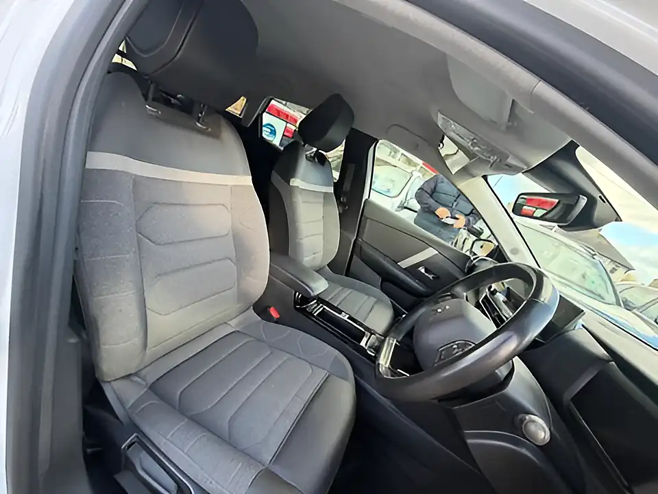 Used 2005 Citroen C4 C-Series Edition S/S White - Interior and Exterior details 11