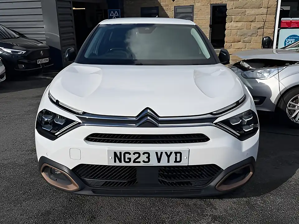 Used 2005 Citroen C4 C-Series Edition S/S White - Interior and Exterior details 2