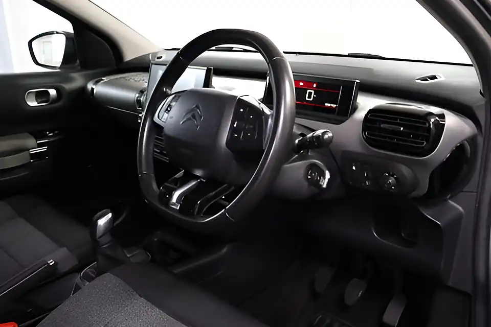 Used 2005 Citroen C4 Cactus Flair S/S Platinum Grey - Interior and Exterior details 4