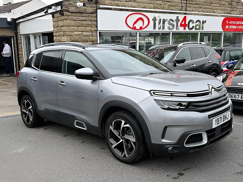 Used 2005 Citroen C5 Aircross Shine Grey - Front View