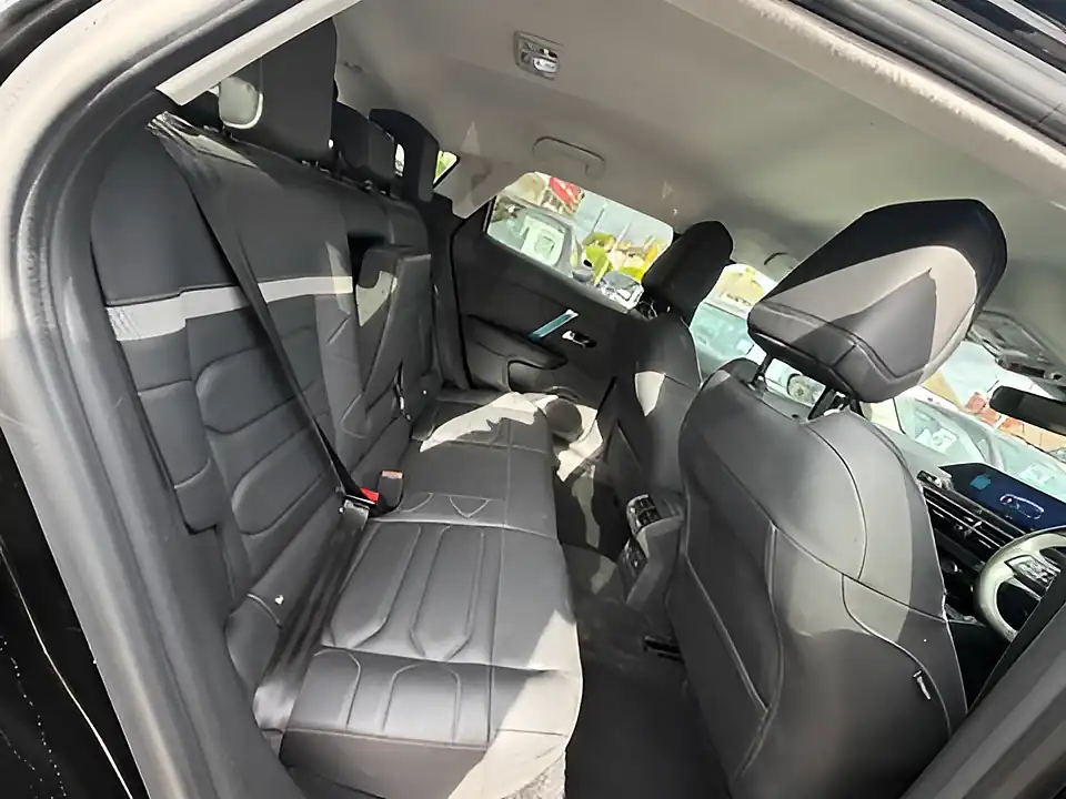 Used 2005 Citroen E-C4 Shine Plus Perla Nera Black - Interior and Exterior details 10