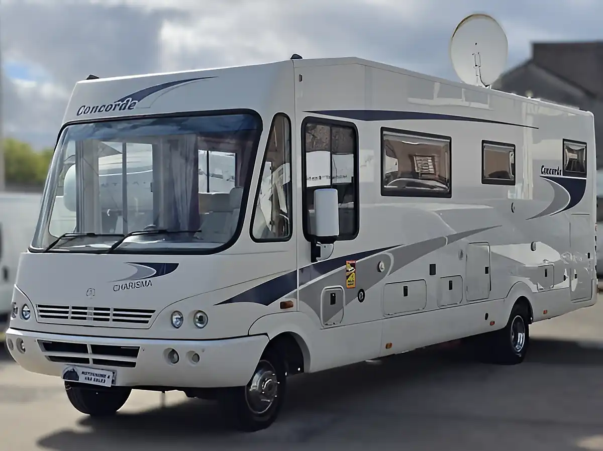 Used 2005 Concorde Charisma 880L White - Interior and Exterior details 2