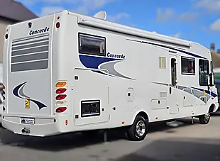 Used 2005 Concorde Charisma 880L White - Interior and Exterior details 3
