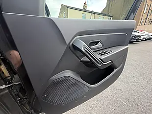 Used 2005 Dacia Duster Comfort Black - Interior and Exterior details 13