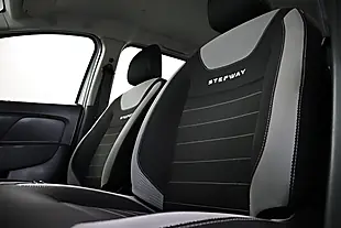 Used 2005 Dacia Sandero Stepway Comfort White - Interior and Exterior details 17