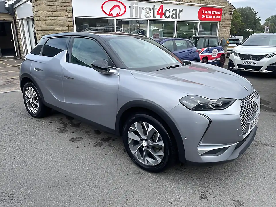 Used 2005 DS DS 3 Ultra Prestige Grey - Front View